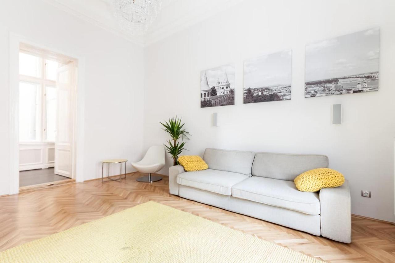 Bpr Sophisticated Astoria Suite With Balcony Budapest Exterior foto