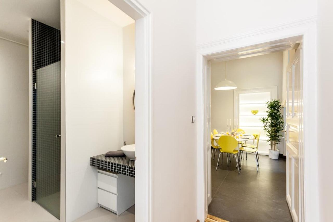 Bpr Sophisticated Astoria Suite With Balcony Budapest Exterior foto