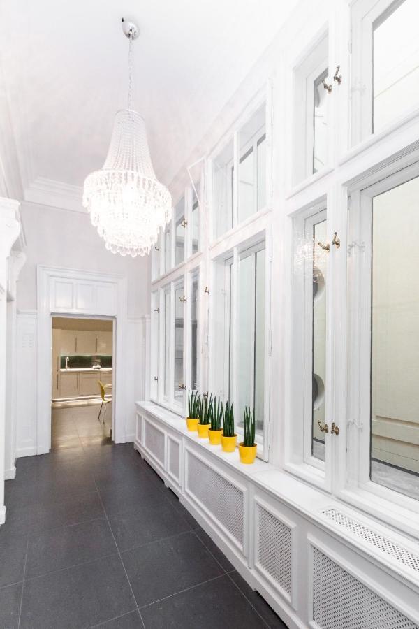 Bpr Sophisticated Astoria Suite With Balcony Budapest Exterior foto